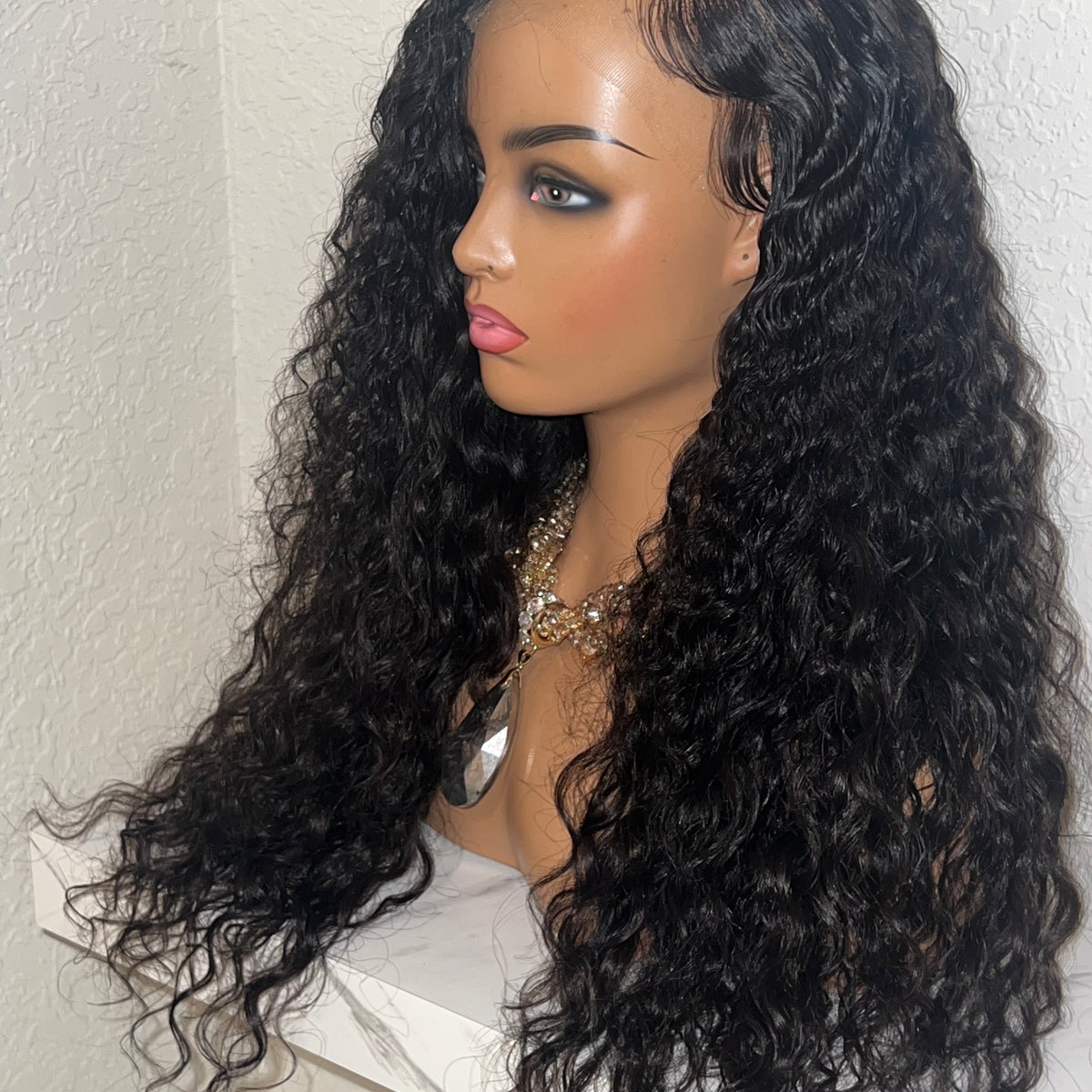 Custom Luxe Wavy 5x5 Closure Wig
